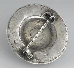 Reverse side of the Brooch of Lorn